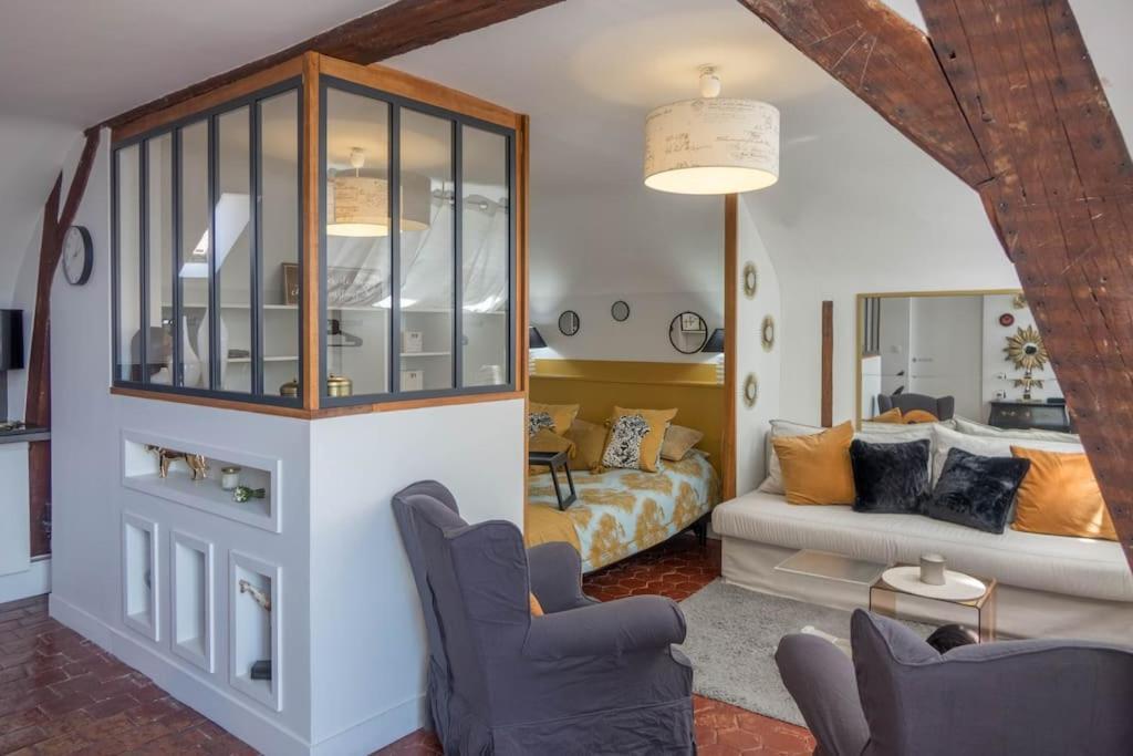 Le Sainte Anne *Studio* Appartement Orléans Buitenkant foto